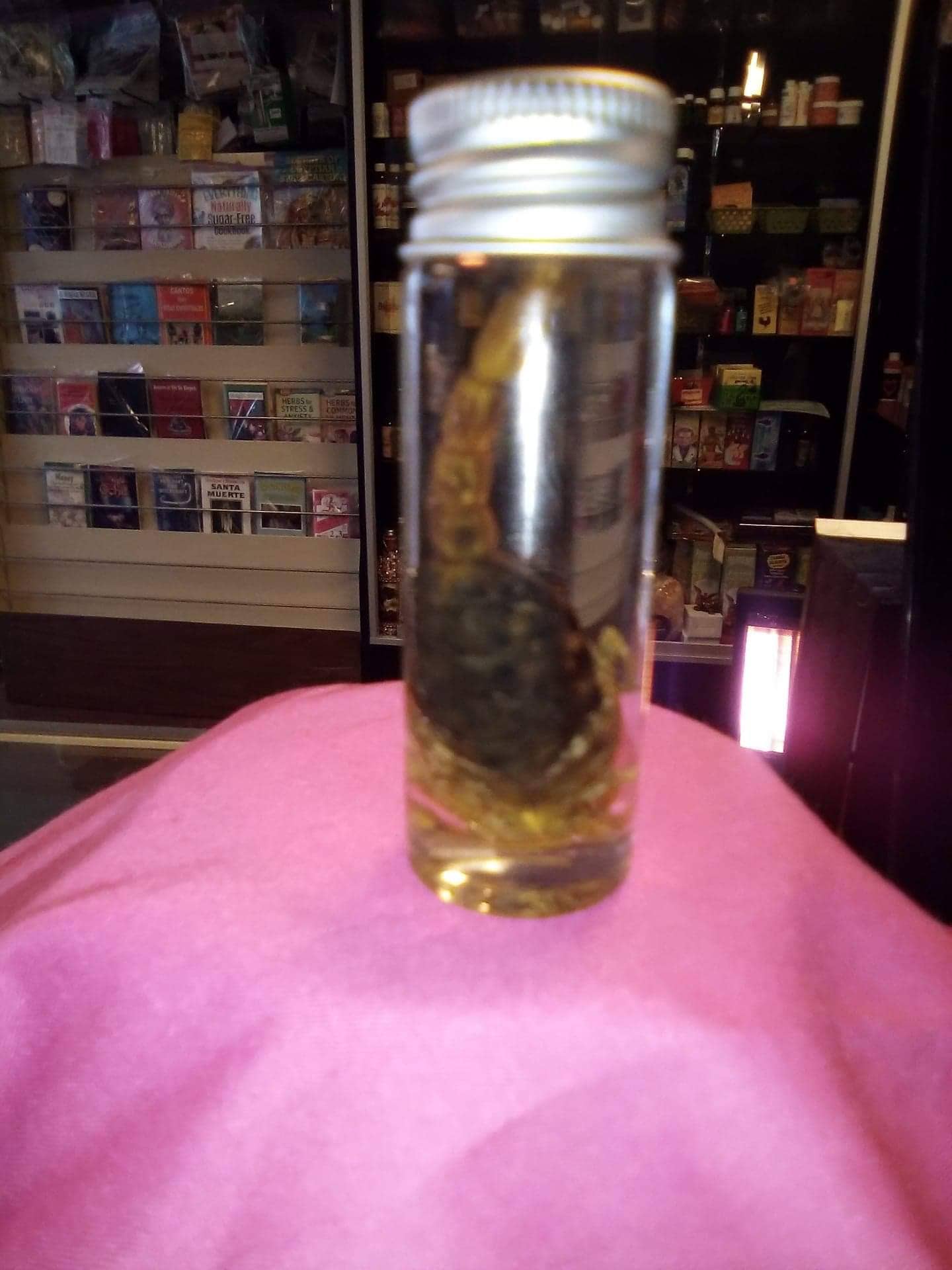 MaMa Eve's Scorpion ( Alacran) Oil